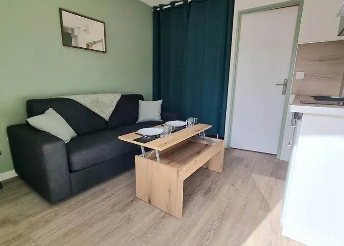 Apartment Chez K&d Zen Saint-Raphaël